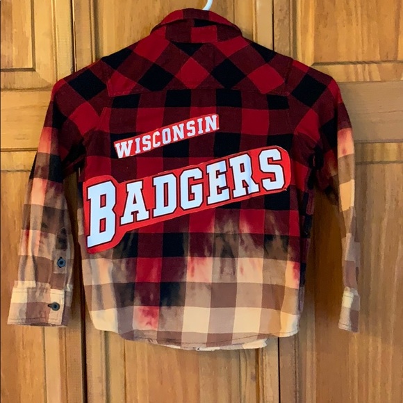 WI badgers bleached flannel - Picture 3 of 3